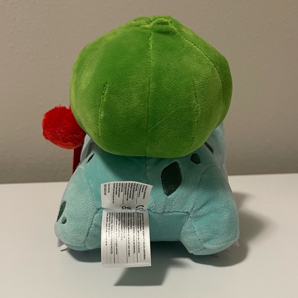 Pokémon Bulbasaur Christmas Elf - 7” X 6” - Picture 4 of 8